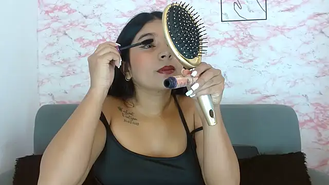 Snapshot of anahi__s chatting on January 15, 2026, 8:34 pm anahi s online show from January 15, 2026, 8:34 pm