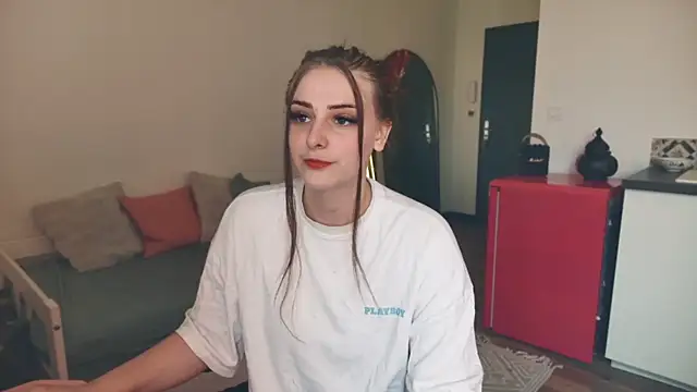 ce leste   online show from February 4, 2026, 12:22 pm