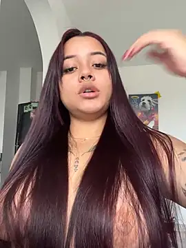 MaddyParisi online show from March 13, 2026, 3:50 pm