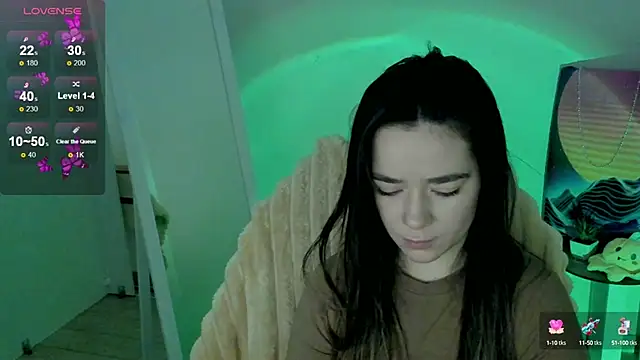 Snapshot of Bella_XO chatting on February 23, 2025, 7:33 am Bella XO online show from February 23, 2025, 7:33 am