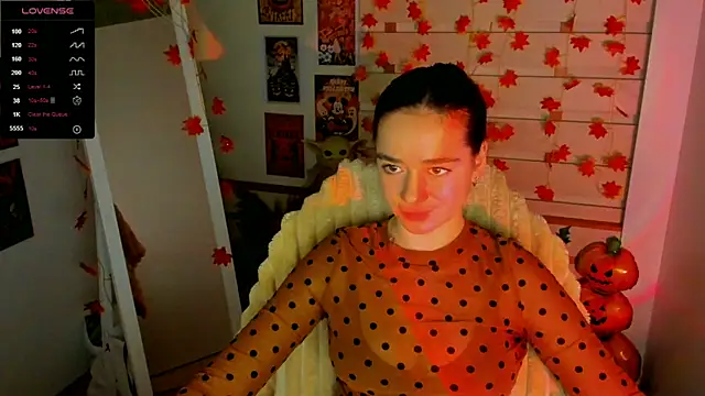 Bella XO online show from November 10, 2025, 8:08 am