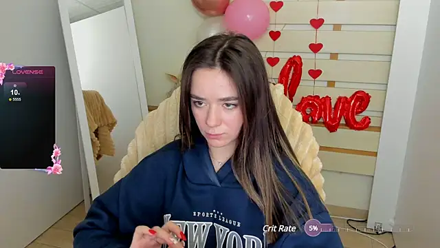 Snapshot of Bella_XO chatting on February 21, 2025, 10:50 am Bella XO online show from February 21, 2025, 10:50 am