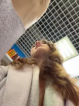 Dina Tease online show from October 27, 2025, 1:12 pm