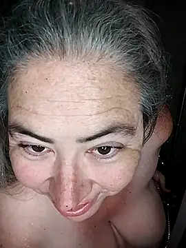 GraceHenderson online show from April 16, 2026, 5:30 am