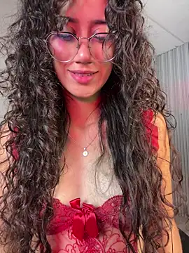 KaitlynLoveCam online show from December 21, 2025, 10:32 pm