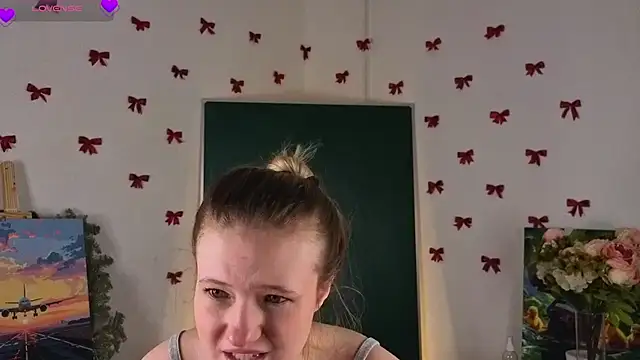 Snapshot of MaydaFoulk chatting on February 9, 2026, 1:14 am MaydaFoulk online show from February 9, 2026, 1:14 am