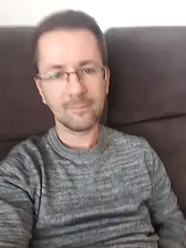 riskybusiness9090 online show from December 21, 2025, 9:55 am