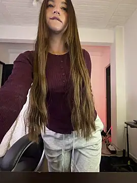 aly golden  online show from December 15, 2025, 9:15 am