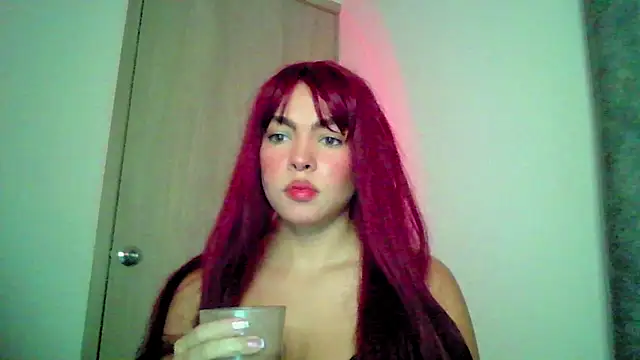 Snapshot of Kiri_Cutee chatting on September 10, 2025, 4:00 am Kiri Cutee online show from September 10, 2025, 4:00 am