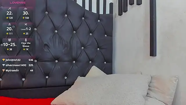 Snapshot of Kenia_Fox chatting on March 1, 2025, 7:26 pm Kenia Fox online show from March 1, 2025, 7:26 pm