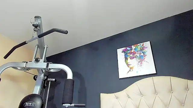 Snapshot of Kenia_Fox chatting on March 6, 2025, 7:14 am Kenia Fox online show from March 6, 2025, 7:14 am