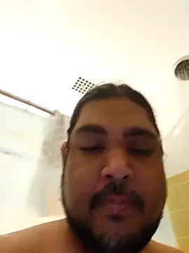 lillydean2024 online show from April 12, 2026, 12:36 am