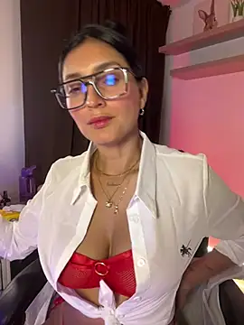 Snapshot of Valentina_cartier chatting on February 23, 2026, 2:24 am Valentina cartier online show from February 23, 2026, 2:24 am