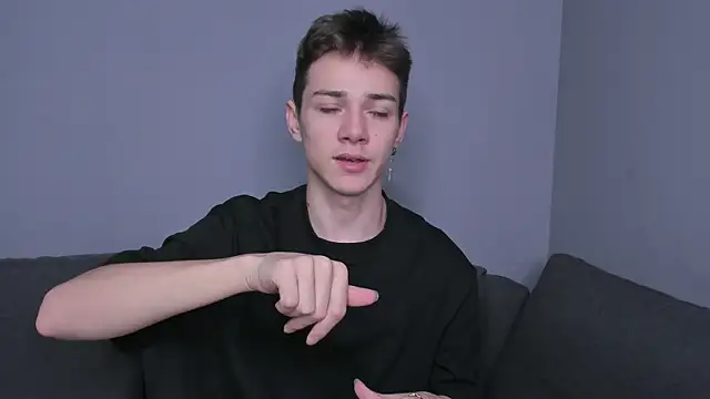 Viego Pattel online show from December 4, 2025, 12:26 pm