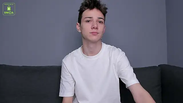 Viego Pattel online show from December 2, 2025, 1:13 pm