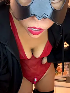 Snapshot of Porcella96 chatting on October 9, 2025, 8:09 pm Porcella96 online show from October 9, 2025, 8:09 pm