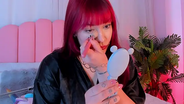 aurora sweet2 online show from October 21, 2025, 1:16 am