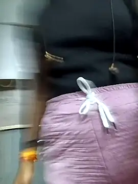 Snapshot of Ananya_34 chatting on November 28, 2025, 3:07 am Ananya 34 online show from November 28, 2025, 3:07 am