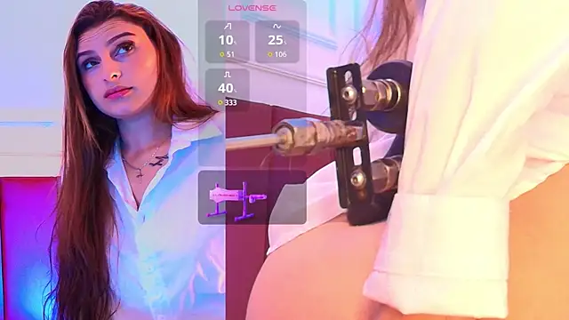 Snapshot of Luna_monroe_ chatting on November 16, 2025, 12:10 pm Luna monroe online show from November 16, 2025, 12:10 pm