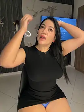 Snapshot of Abril10_ chatting on September 19, 2025, 1:59 pm Abril10 online show from September 19, 2025, 1:59 pm