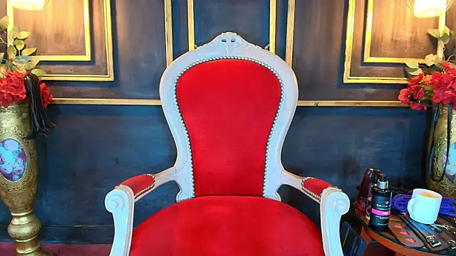 Snapshot of Hannah_blepper chatting on November 19, 2025, 7:47 pm Hannah blepper online show from November 19, 2025, 7:47 pm