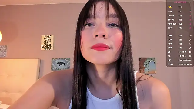 Maia W10 online show from April 16, 2026, 11:44 am