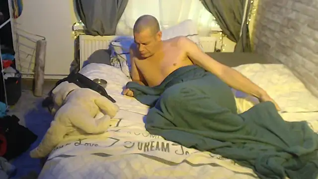 Snapshot of mikeythebestsucker chatting on January 22, 2025, 2:03 pm mikeythebestsucker online show from January 22, 2025, 2:03 pm