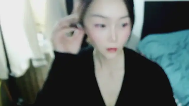 Snapshot of LonicDisk chatting on January 25, 2025, 4:35 pm LonicDisk online show from January 25, 2025, 4:35 pm