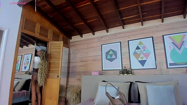 AriaFoster online show from March 11, 2026, 3:55 am