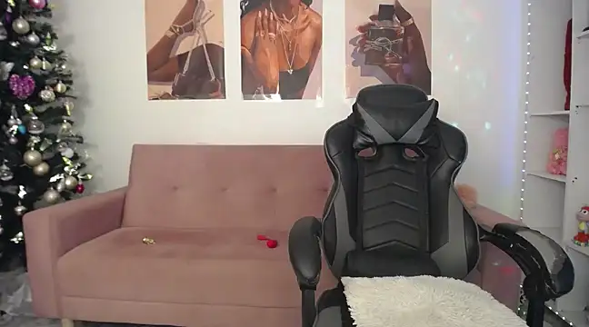 catalinapalencia online show from December 4, 2024, 6:33 pm