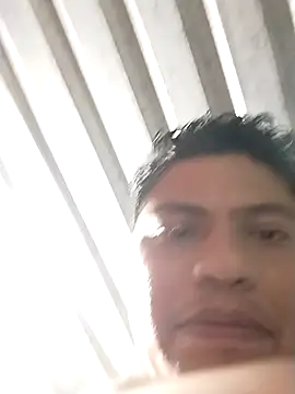 juan56900 online show from February 11, 2026, 10:09 pm