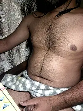 Hot boy Rudra online show from September 17, 2025, 7:43 am