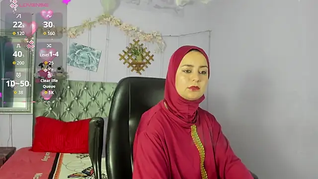 Snapshot of BadraSaadi chatting on February 26, 2026, 7:36 pm BadraSaadi online show from February 26, 2026, 7:36 pm