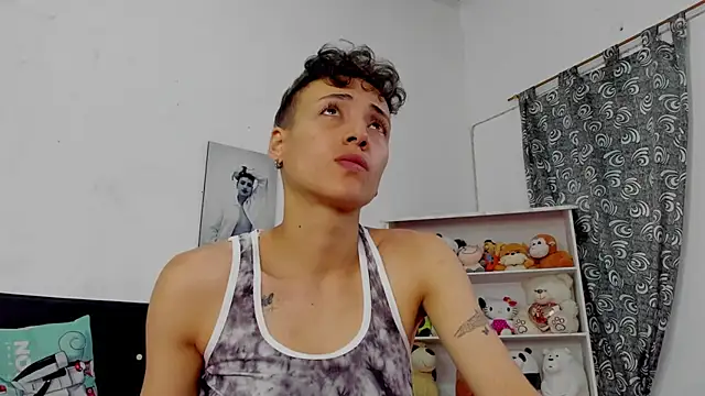 Snapshot of megan_100 chatting on November 18, 2025, 5:38 pm megan 100 online show from November 18, 2025, 5:38 pm