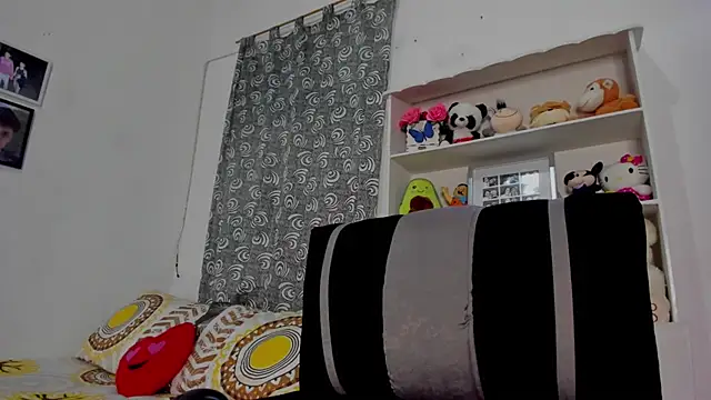 Snapshot of megan_100 chatting on November 9, 2025, 6:56 pm megan 100 online show from November 9, 2025, 6:56 pm