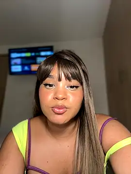 Lucy wilson5 online show from October 28, 2025, 1:17 am