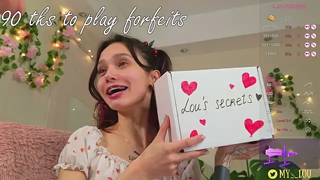 Snapshot of MyLou_ chatting on February 26, 2025, 6:48 pm MyLou online show from February 26, 2025, 6:48 pm