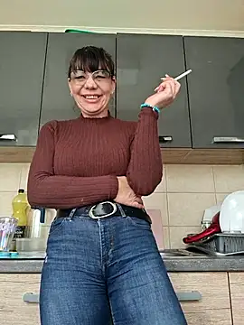 Snapshot of Candy222254 chatting on February 10, 2026, 11:31 am Candy222254 online show from February 10, 2026, 11:31 am