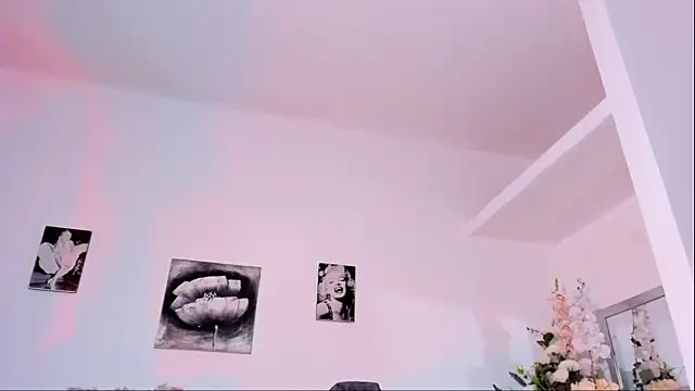 La Perversa69 online show from September 12, 2025, 9:03 pm