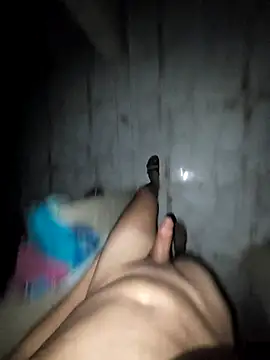 Snapshot of ch___ro69 chatting on November 10, 2025, 9:20 pm ch ro69 online show from November 10, 2025, 9:20 pm