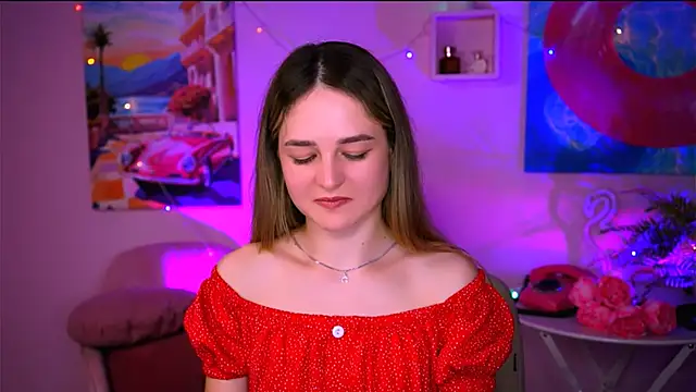 Snapshot of DeboraLarson chatting on February 27, 2025, 4:02 am DeboraLarson online show from February 27, 2025, 4:02 am