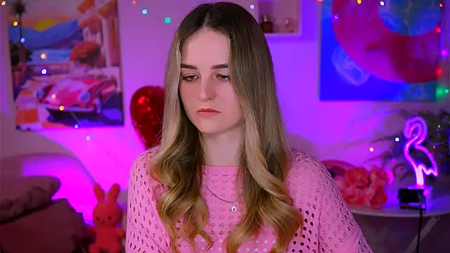 Snapshot of DeboraLarson chatting on February 23, 2025, 3:56 am DeboraLarson online show from February 23, 2025, 3:56 am