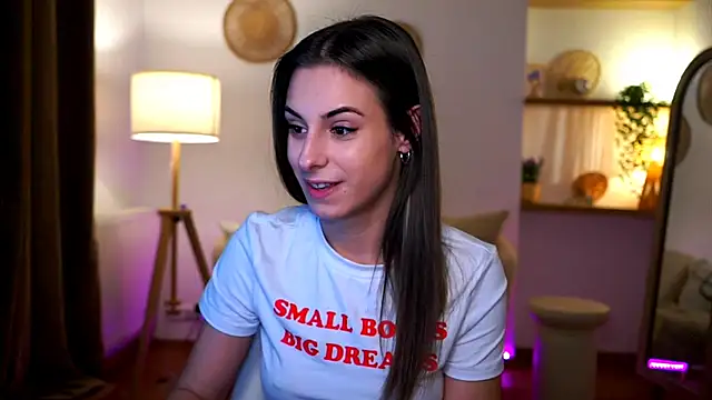 Hidden Gem  online show from December 22, 2024, 7:42 pm