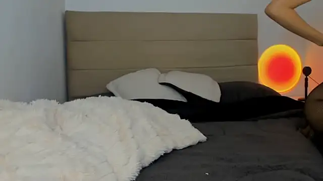 Bonnieshyy online show from March 3, 2025, 8:21 pm