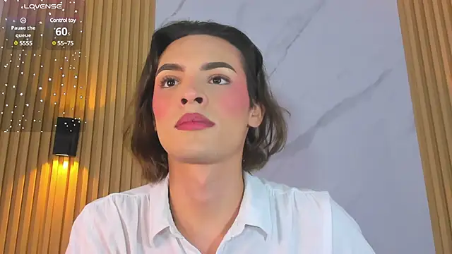 Snapshot of miss_Ari chatting on March 4, 2025, 9:22 pm miss Ari online show from March 4, 2025, 9:22 pm