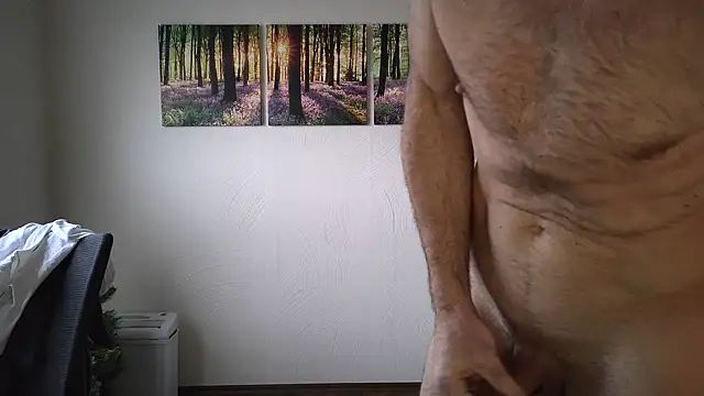 Snapshot of Harry_Boldt chatting on January 26, 2025, 3:25 pm Harry Boldt online show from January 26, 2025, 3:25 pm