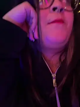 tillymarie34 online show from February 1, 2026, 1:48 am