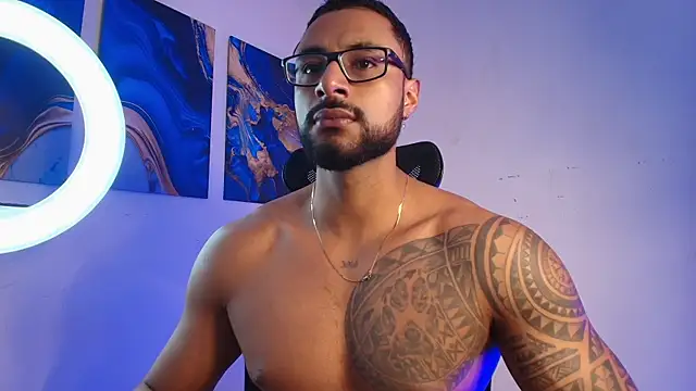 Snapshot of LiamGarcia1 chatting on March 2, 2026, 3:41 pm LiamGarcia1 online show from March 2, 2026, 3:41 pm