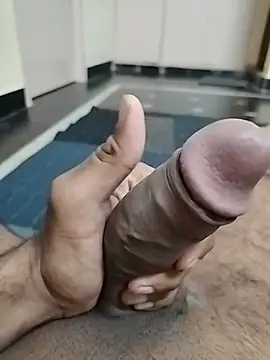 Snapshot of Thefatcockguy69x chatting on July 6, 2026, 4:42 pm Thefatcockguy69x online show from July 6, 2026, 4:42 pm