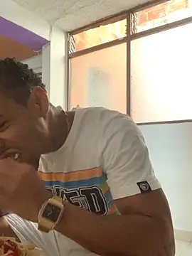 Salomon koude online show from February 7, 2026, 6:16 pm